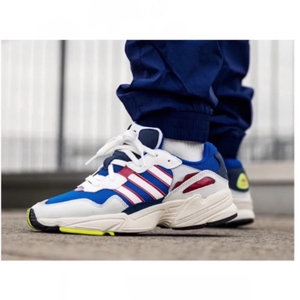 Adidas Originals Yung-96 DB 3564 Sneakers in Blue & White Size 9